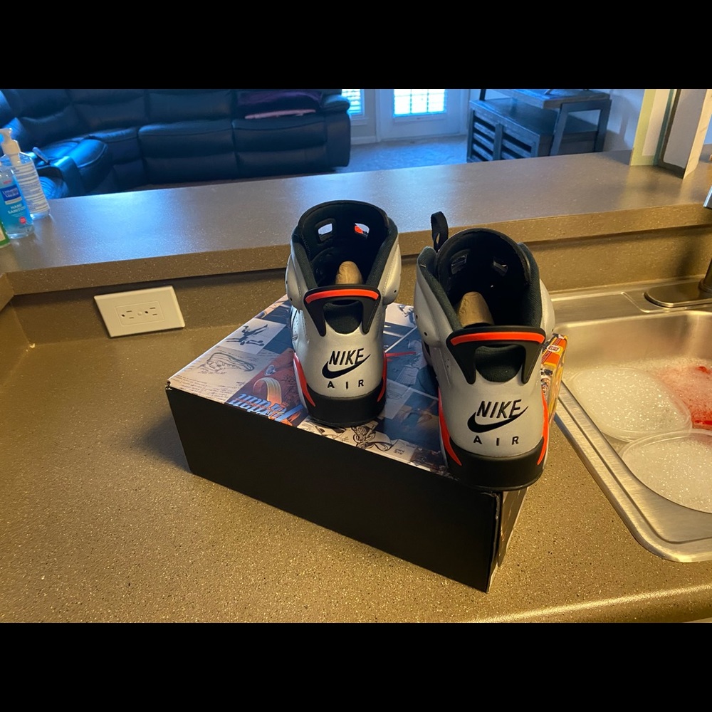 Men Retro 6 Jordan’s